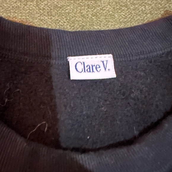 Clare V Oui Ruffle sweatshirt - Picture 5 of 9
